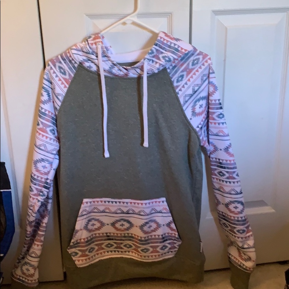 Aztec Emprye sweatshirt
